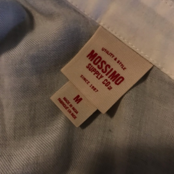 Light beach button down - Picture 3 of 3